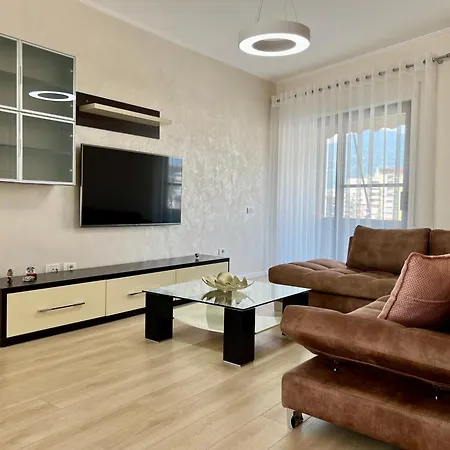 New Bazaar Cozy - 1 , 2 , 3 And 4 Apartment *