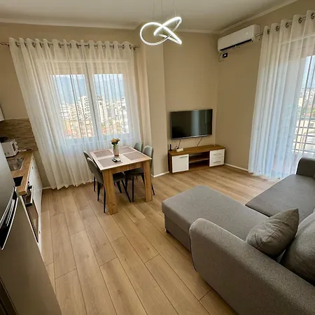 Apartment New Bazaar Cozy - 1 , 2 , 3 And 4