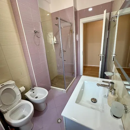 New Bazaar Cozy - 1 , 2 , 3 And 4 Тирана