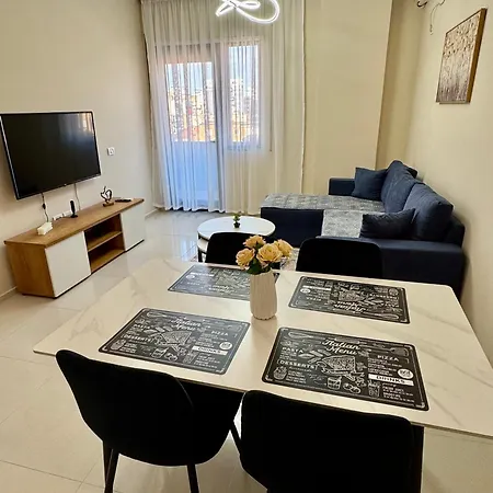 Apartment New Bazaar Cozy - 1 , 2 , 3 And 4 *