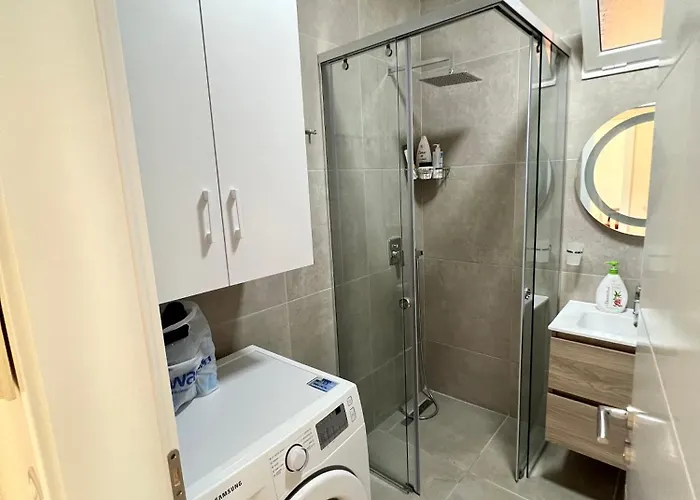 New Bazaar Cozy - 1 , 2 , 3 And 4 Apartman Tirana