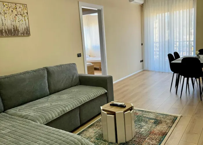 New Bazaar Cozy - 1 , 2 , 3 And 4 Apartman Tirana