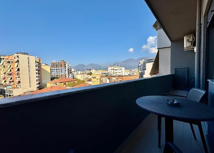 New Bazaar Cozy - 1 , 2 , 3 And 4 Tirana