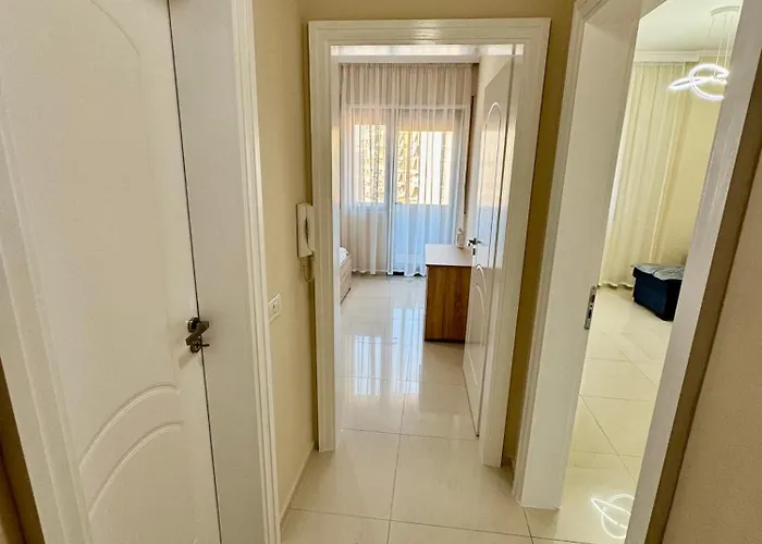 New Bazaar Cozy - 1 , 2 , 3 And 4 Tirana