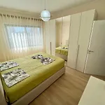 Appartement New Bazaar Cozy - 1 , 2 , 3&4 Tirana