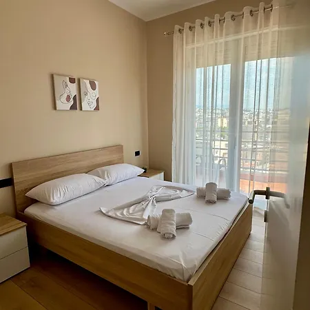 Appartement New Bazaar Cozy - 1 , 2 , 3 , 4&5 Tirana
