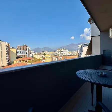 New Bazaar Cozy - 1 , 2 , 3 And 4 Tirana