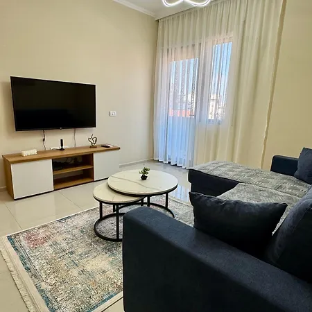 New Bazaar Cozy - 1 , 2 , 3 And 4 * Tirana