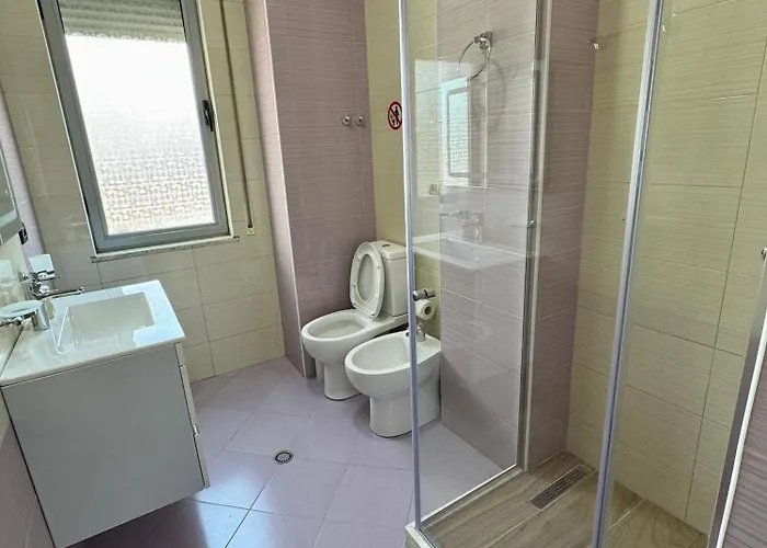 New Bazaar Cozy - 1 , 2 , 3 And 4 Apartment