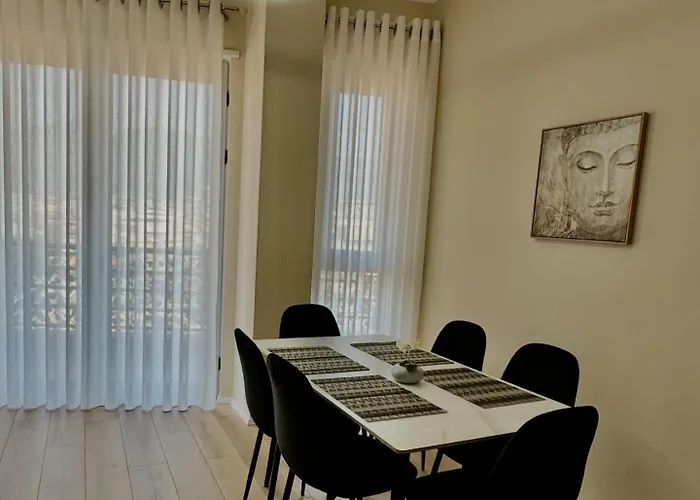 New Bazaar Cozy - 1 , 2 , 3 And 4 * Tirana